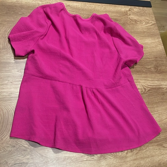 Pink button down blouse - Picture 2 of 5